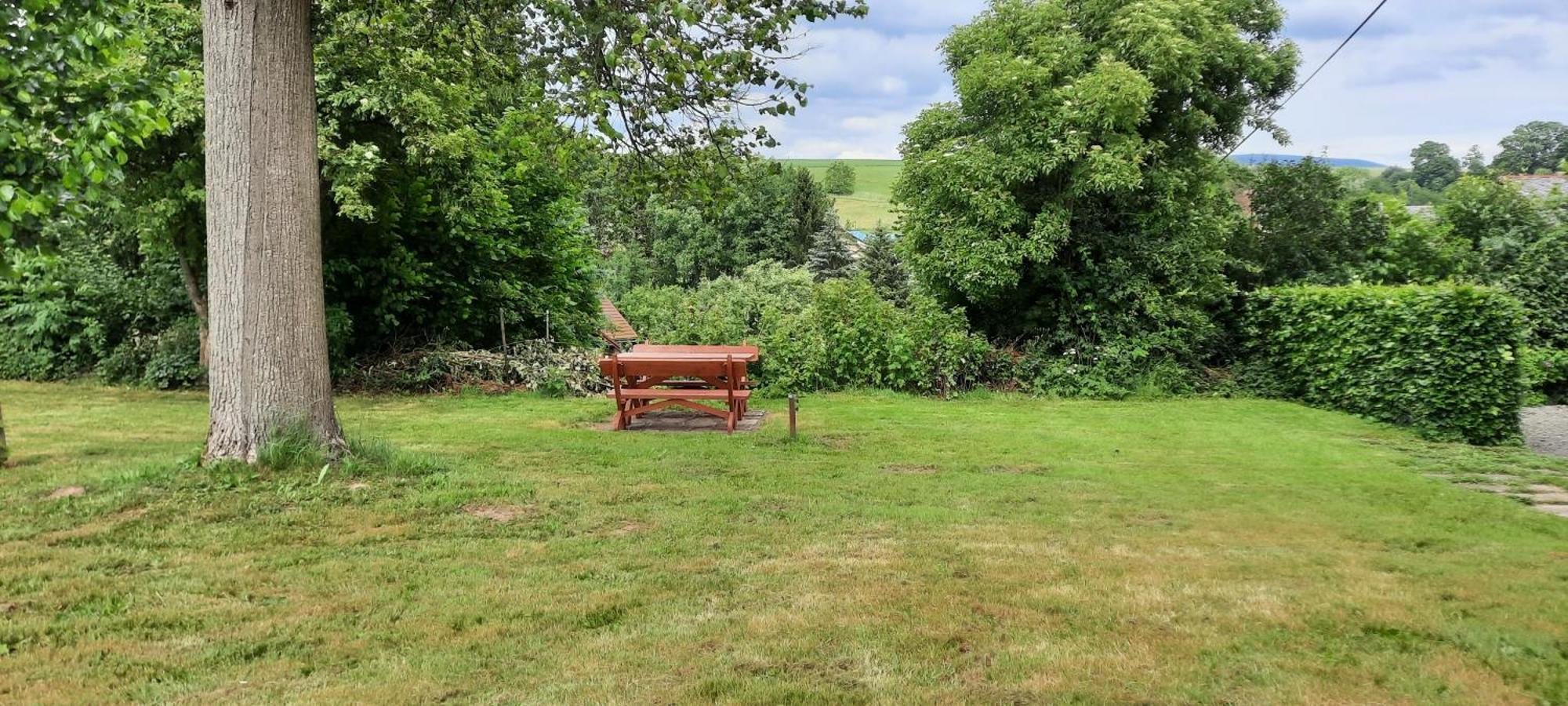 Familiehuis Fuchs Horni Branna Exteriér fotografie