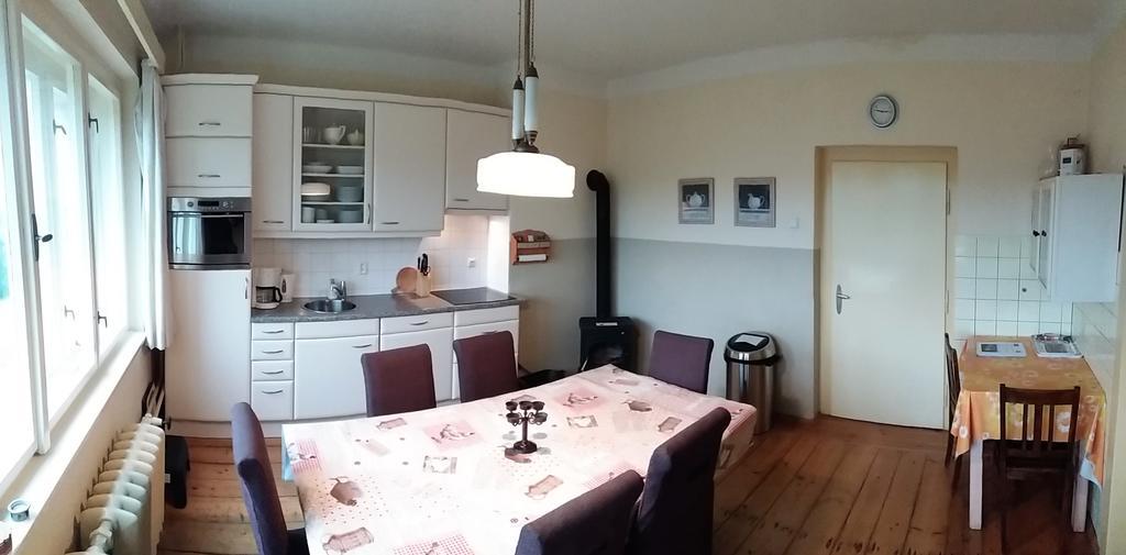 Familiehuis Fuchs Horni Branna Exteriér fotografie