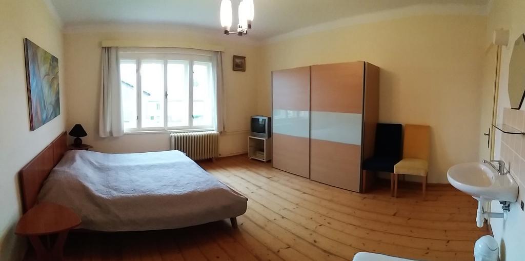 Familiehuis Fuchs Horni Branna Exteriér fotografie